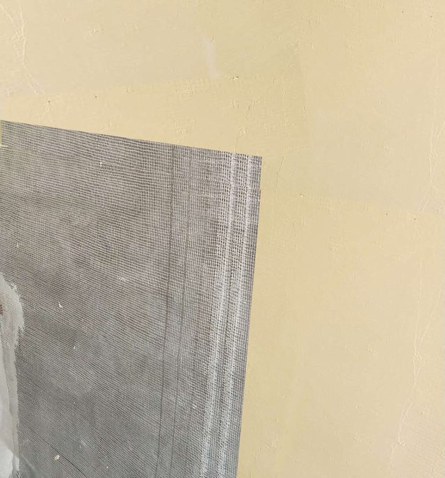 2全房掛纖維網(wǎng)，底層做黃墻處理.jpg